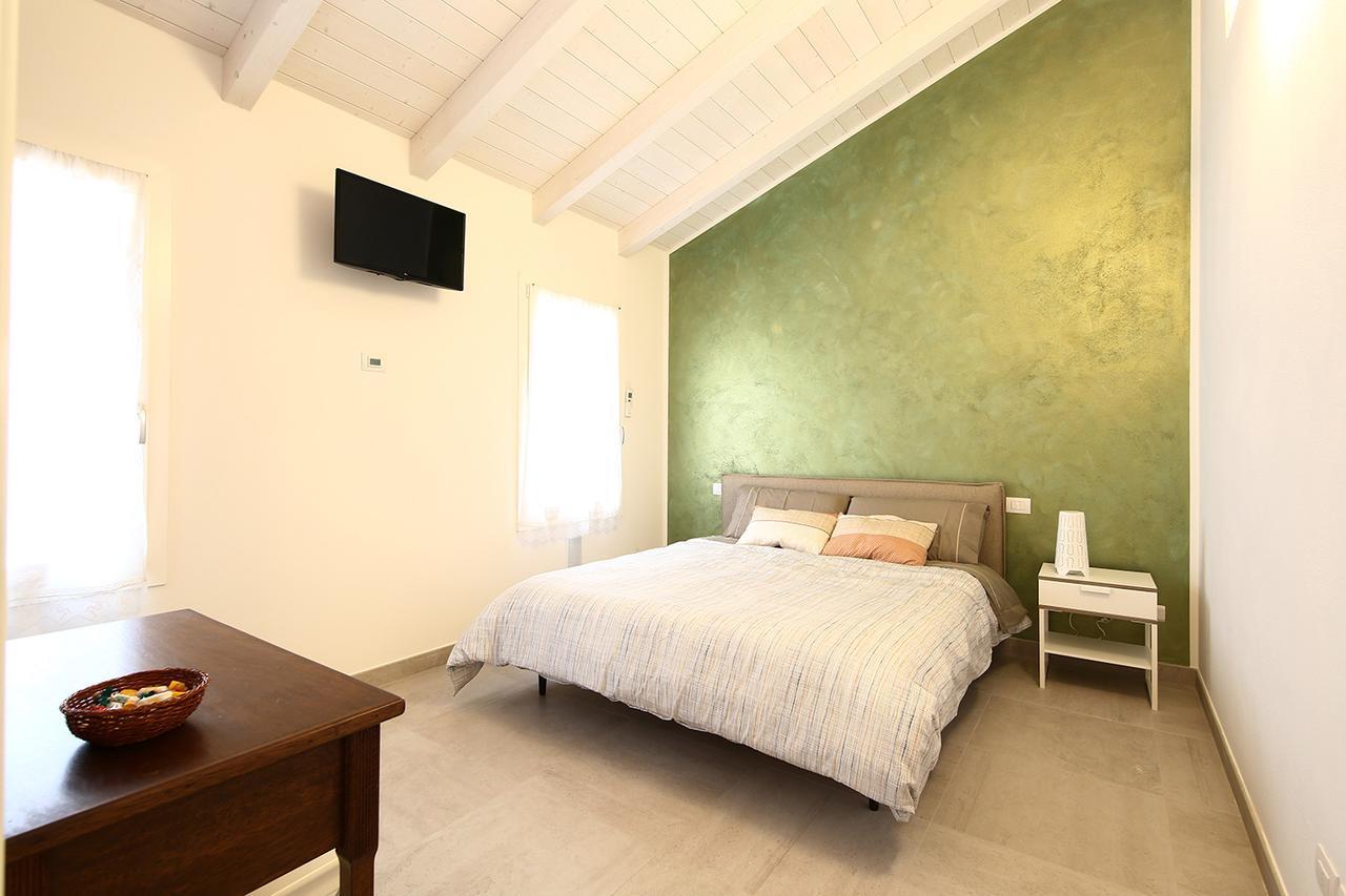 Bed And Breakfast Elmira Modena Luaran gambar